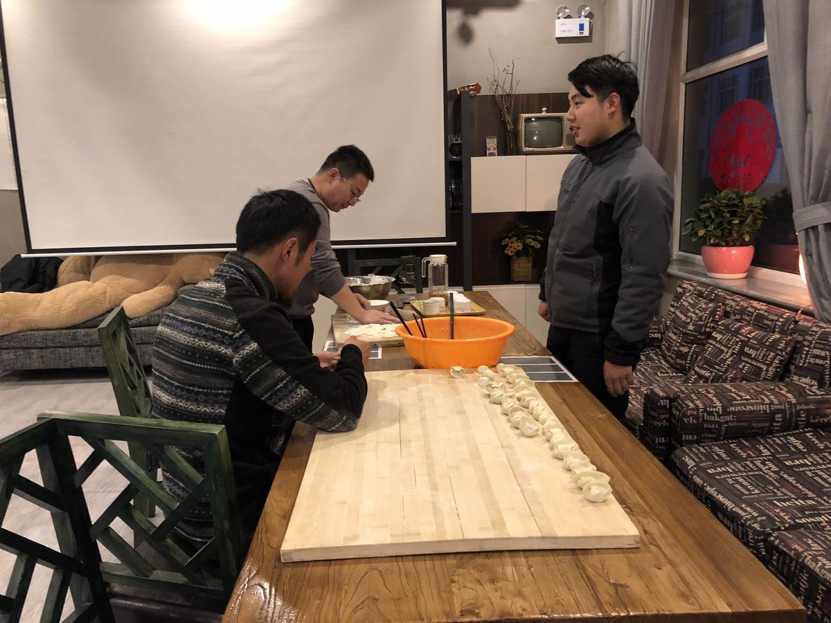 Lantern Hotel Hohhot Buitenkant foto